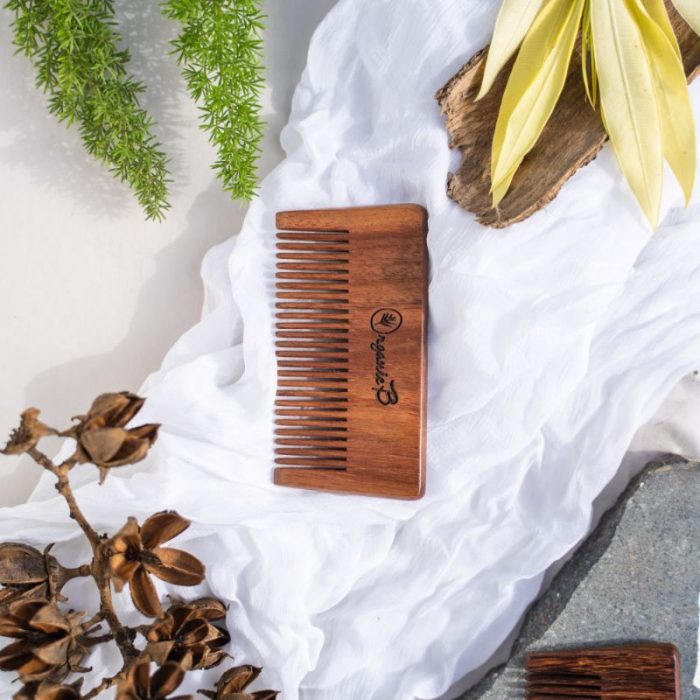 Pocket Size Rosewood/Sheesham Wood Comb for Beard